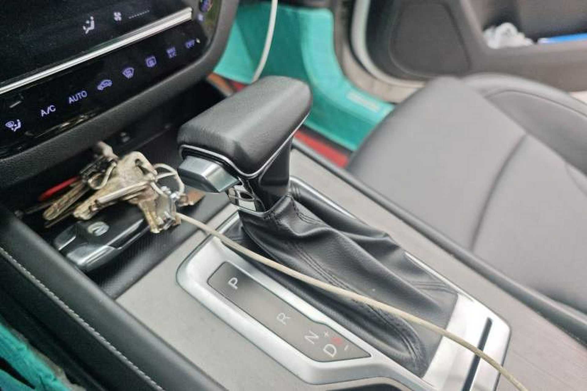 Used CHANGAN CS35PLUS 2019 1.4T DCT Chuanlian Blue Whale Edition Gear Lever