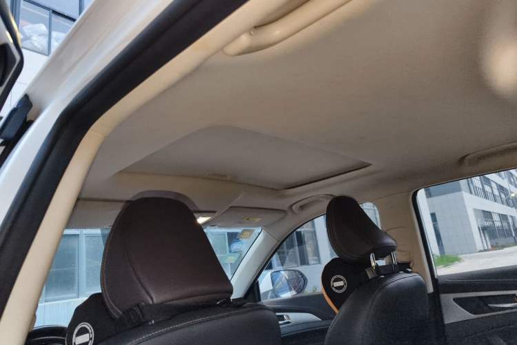 Used CHANGAN CS35PLUS 2019 1.6L Automatic CoolLink Edition Headliner