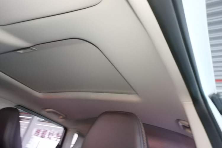 Used CHANGAN CS35PLUS 2019 1.6L Automatic Yue Lian Upgrade Edition Headliner
