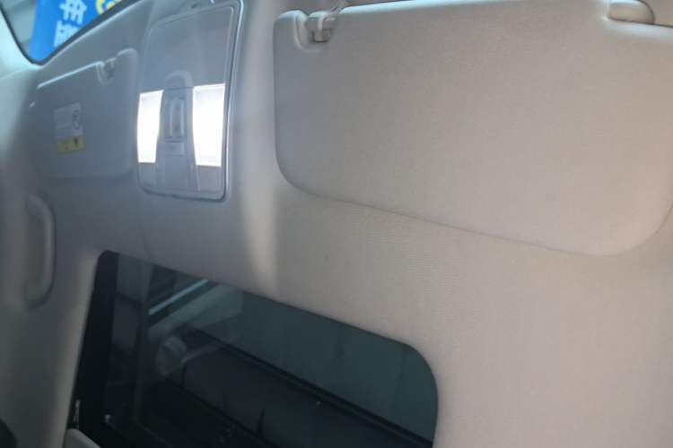 Used CHANGAN CS35PLUS 2019 1.6L Manual Chuanlian Edition Headliner
