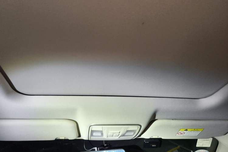 Used CHANGAN CS35PLUS 2019 1.4T DCT CoolLink Blue Whale Edition Headliner
