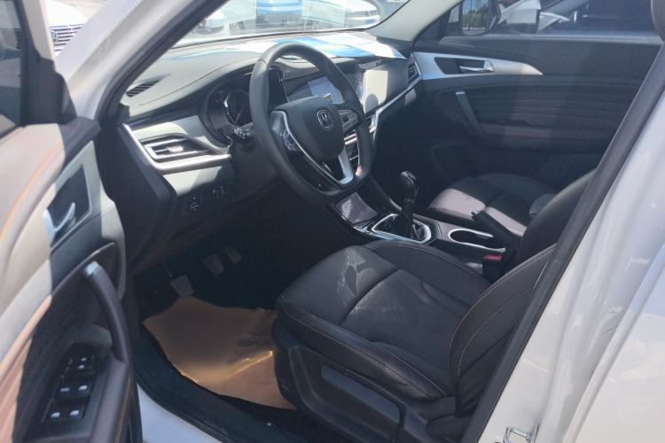 Used CHANGAN CS35PLUS 2019 1.6L Manual E-Link Upgrade Edition Interior 1