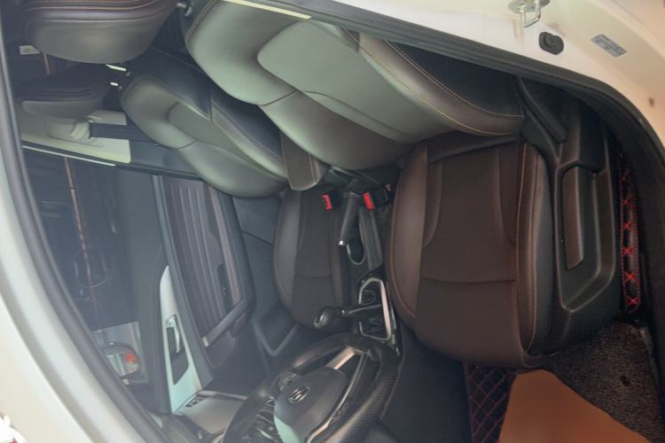 Used CHANGAN CS35PLUS 2019 1.6L Manual E-Link Upgrade Edition Interior 3