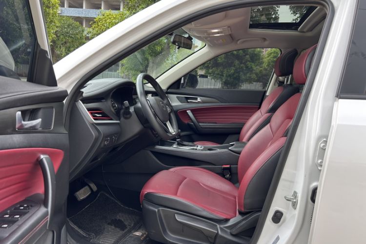Used CHANGAN CS35PLUS 2019 1.4T DCT Chuanlian Blue Whale Edition Interior 3