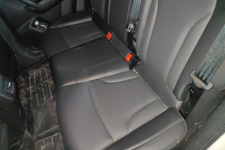 Used CHANGAN CS35PLUS 2019 1.4T DCT Chuanlian Blue Whale Edition Interior 4