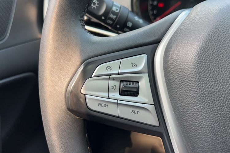 Used CHANGAN CS35PLUS 2019 1.4T DCT Chuanlian Blue Whale Edition Interior 8