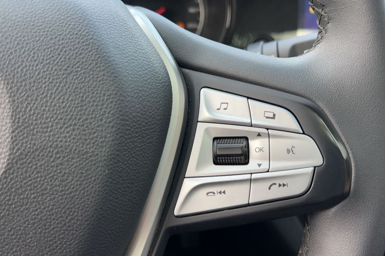 Used CHANGAN CS35PLUS 2019 1.4T DCT Chuanlian Blue Whale Edition Interior 9