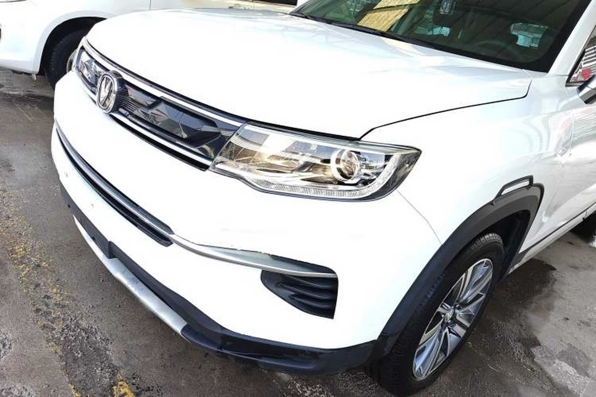 Used CHANGAN CS35PLUS 2019 1.6L Manual Chuanlian Edition Left Front Headlight