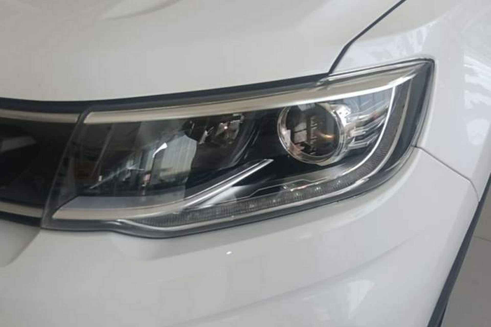 Used CHANGAN CS35PLUS 2019 1.6L Automatic Yue Lian Upgrade Edition Left Front Headlight