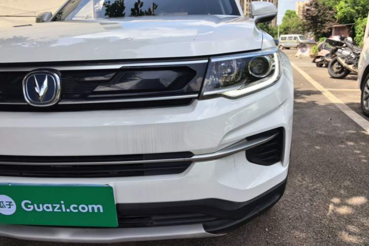 Used CHANGAN CS35PLUS 2019 1.6L Manual Chuanlian Edition Left Front Headlight
