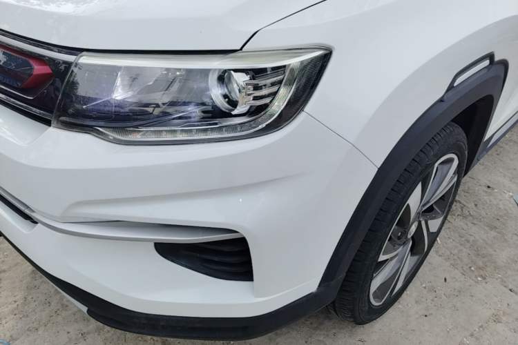 Used CHANGAN CS35PLUS 2019 1.4T DCT CoolLink Blue Whale Edition Left Front Headlight