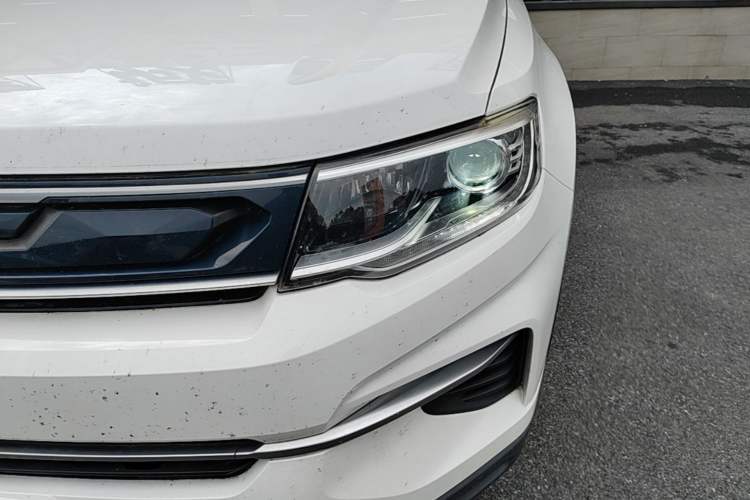 Used CHANGAN CS35PLUS 2019 1.6L Automatic Changlian Edition Left Front Headlight