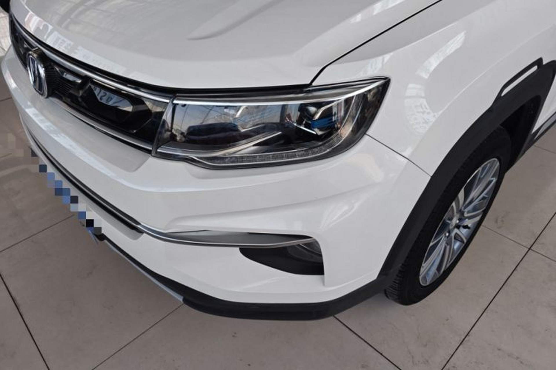 Used CHANGAN CS35PLUS 2019 1.6L Manual Cool Edition Left Front Headlight