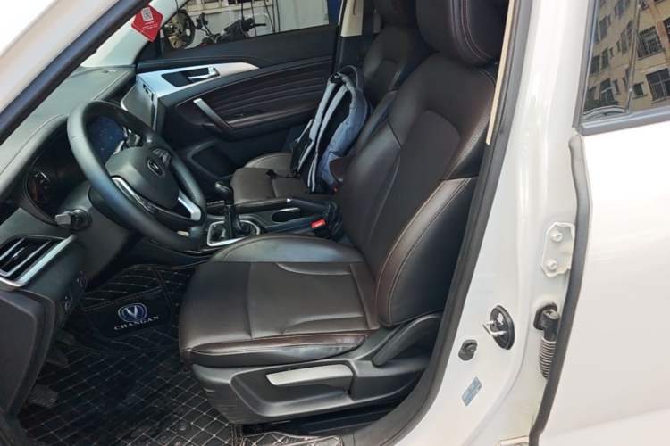 Used CHANGAN CS35PLUS 2019 1.6L Manual Chuanlian Edition Left Front Seat
