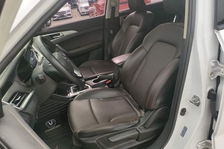 Used CHANGAN CS35PLUS 2019 1.6L Manual Chuanlian Edition Left Front Seat