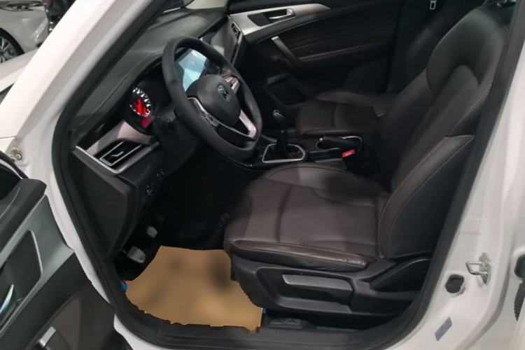 Used CHANGAN CS35PLUS 2019 1.6L Manual E-Link Upgrade Edition Left Front Seat
