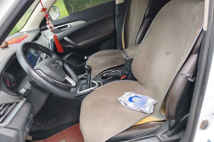 Used CHANGAN CS35PLUS 2019 1.6L Manual Chuanlian Edition Left Front Seat