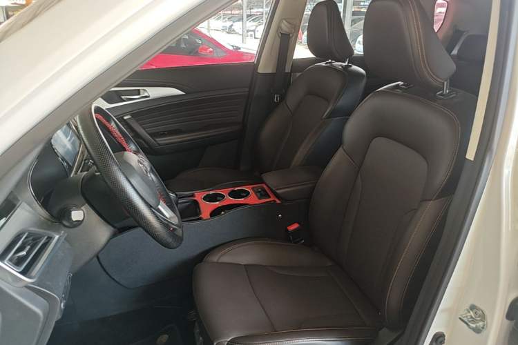 Used CHANGAN CS35PLUS 2019 1.6L Manual Chuanlian Edition Left Front Seat