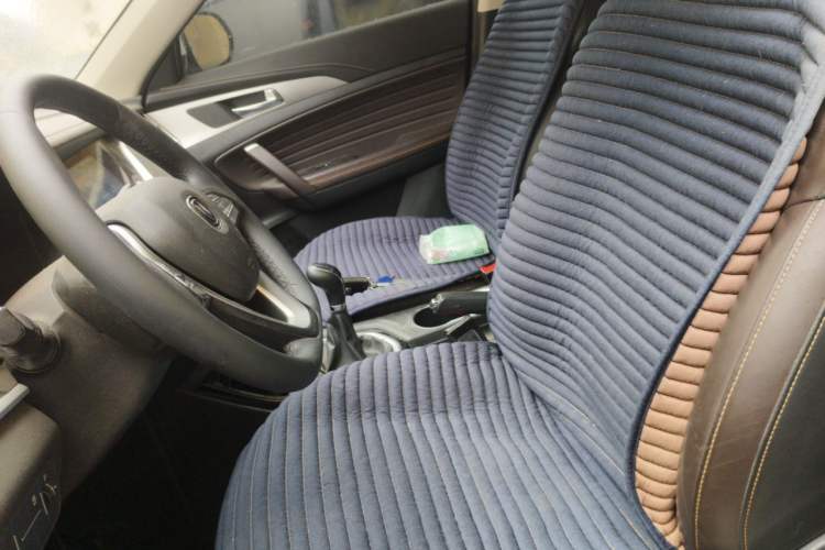 Used CHANGAN CS35PLUS 2019 1.6L Manual Chuanlian Edition Left Front Seat