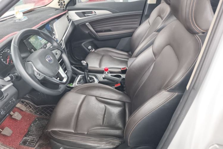 Used CHANGAN CS35PLUS 2019 1.6L Manual Chuanlian Edition Left Front Seat