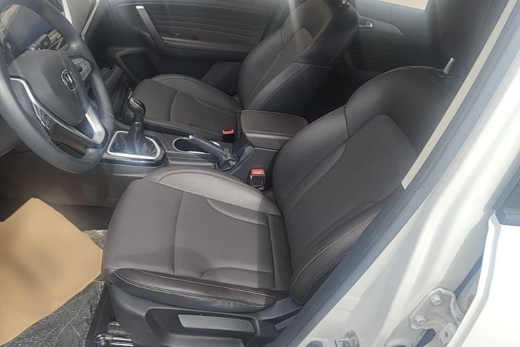 Used CHANGAN CS35PLUS 2019 1.6L Manual Chuanlian Edition Left Front Seat