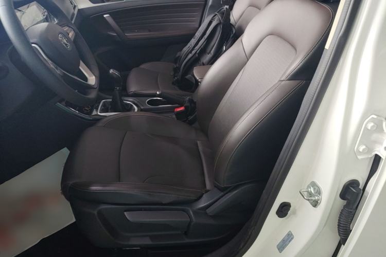 Used CHANGAN CS35PLUS 2019 1.6L Manual Chuanlian Edition Left Front Seat