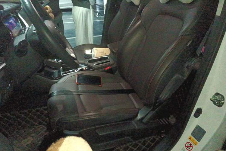 Used CHANGAN CS35PLUS 2019 1.6L Automatic CoolLink Edition Left Front Seat