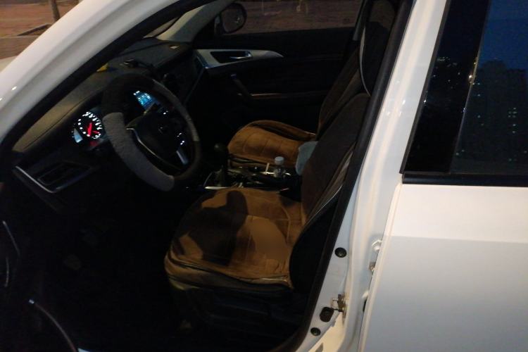 Used CHANGAN CS35PLUS 2019 1.6L Manual E-Link Upgrade Edition Left Front Seat