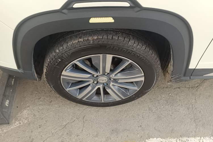 Used CHANGAN CS35PLUS 2019 1.4T DCT Chuanlian Blue Whale Edition Left Front Wheel Hub