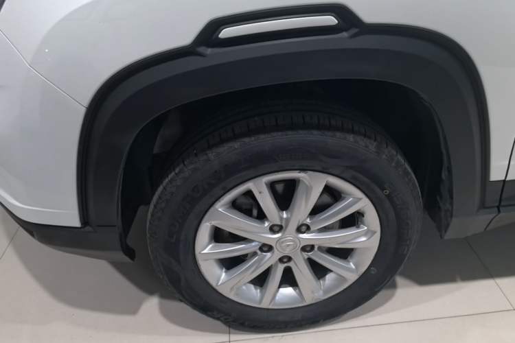 Used CHANGAN CS35PLUS 2019 1.6L Manual E-Link Upgrade Edition Left Front Wheel Hub