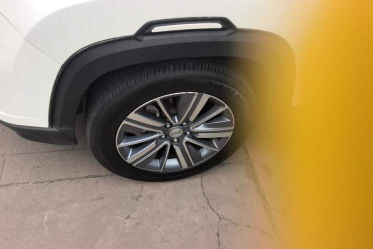 Used CHANGAN CS35PLUS 2019 1.4T DCT Chuanlian Blue Whale Edition Left Front Wheel Hub