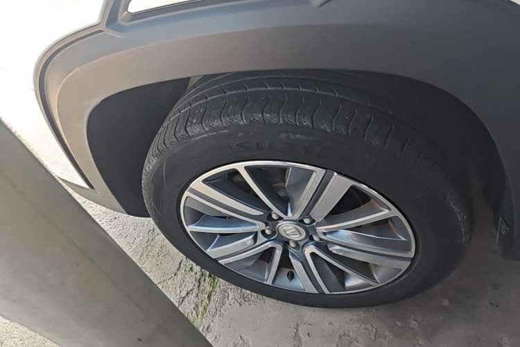 Used CHANGAN CS35PLUS 2019 1.6L Manual Chuanlian Edition Left Front Wheel Hub