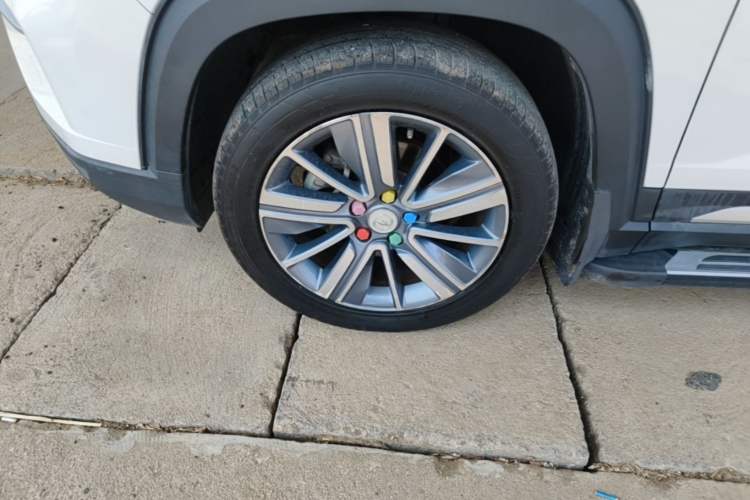 Used CHANGAN CS35PLUS 2019 1.4T DCT Chuanlian Blue Whale Edition Left Front Wheel Hub