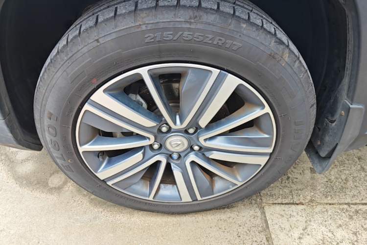 Used CHANGAN CS35PLUS 2019 1.6L Automatic Changlian Edition Left Front Wheel Hub