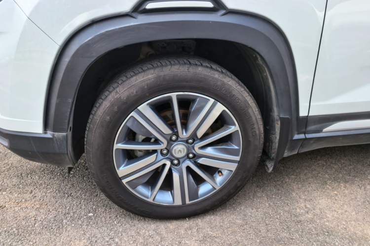 Used CHANGAN CS35PLUS 2019 1.6L Manual Chuanlian Edition Left Front Wheel Hub