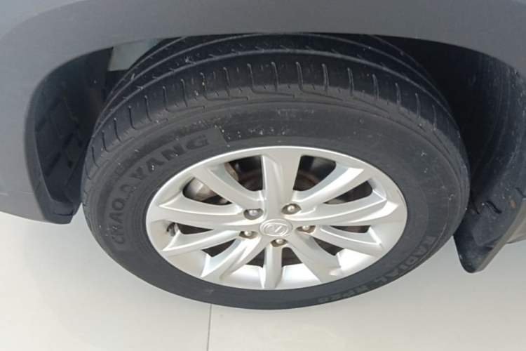 Used CHANGAN CS35PLUS 2019 1.6L Automatic Yue Lian Upgrade Edition Left Front Wheel Hub