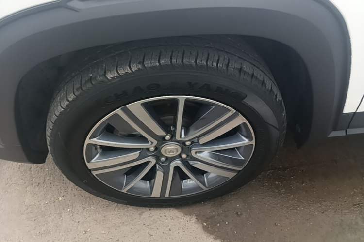 Used CHANGAN CS35PLUS 2019 1.4T DCT Chuanlian Blue Whale Edition Left Front Wheel Hub