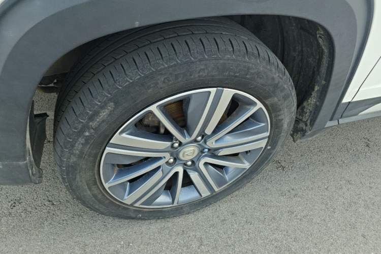 Used CHANGAN CS35PLUS 2019 1.4T DCT Chuanlian Blue Whale Edition Left Front Wheel Hub