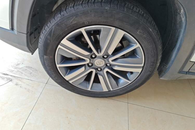 Used CHANGAN CS35PLUS 2019 1.6L Manual Chuanlian Edition Left Front Wheel Hub