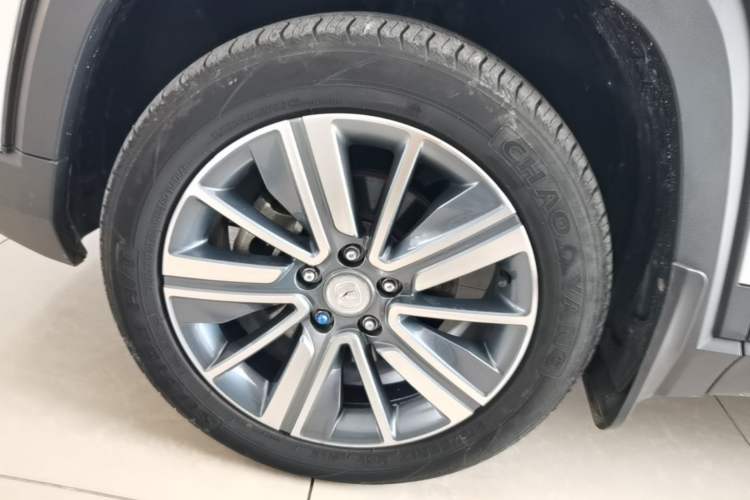 Used CHANGAN CS35PLUS 2019 1.6L Automatic Changlian Edition Left Front Wheel Hub