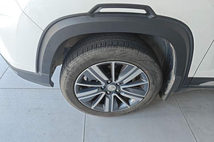 Used CHANGAN CS35PLUS 2019 1.6L Manual Chuanlian Edition Left Front Wheel Hub