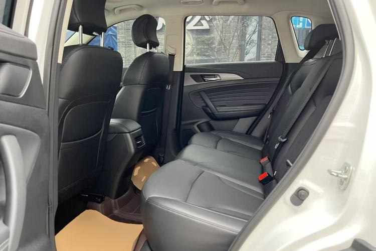 Used CHANGAN CS35PLUS 2019 1.4T DCT CoolLink Blue Whale Edition Left Rear Seat