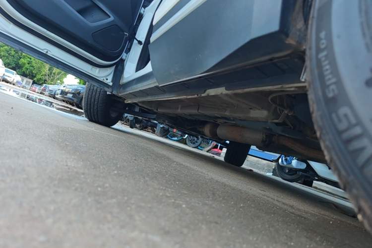 Used CHANGAN CS35PLUS 2019 1.6L Manual Chuanlian Edition Left Side Sill