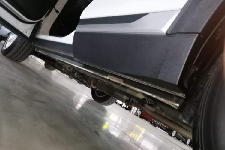 Used CHANGAN CS35PLUS 2019 1.6L Automatic Yue Lian Upgrade Edition Left Side Sill