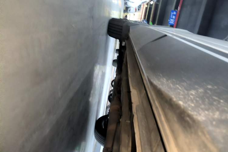 Used CHANGAN CS35PLUS 2019 1.6L Manual Chuanlian Edition Left Side Sill