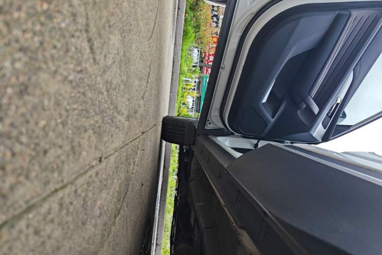 Used CHANGAN CS35PLUS 2019 1.6L Automatic Changlian Edition Left Side Sill