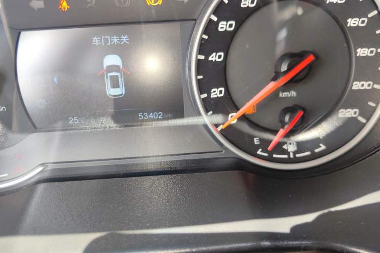 Used CHANGAN CS35PLUS 2019 1.6L Manual E-Link Upgrade Edition Odometer Close Up