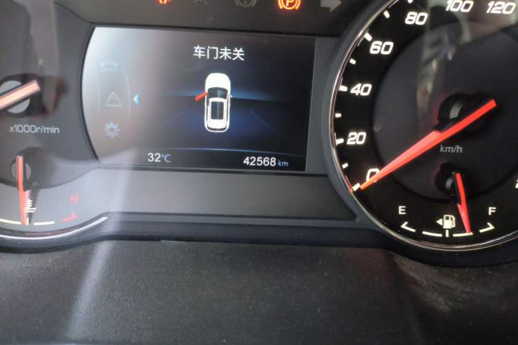 Used CHANGAN CS35PLUS 2019 1.6L Manual E-Link Upgrade Edition Odometer Close Up