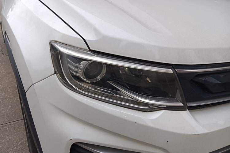 Used CHANGAN CS35PLUS 2019 1.6L Automatic Changlian Edition Right Front Headlight