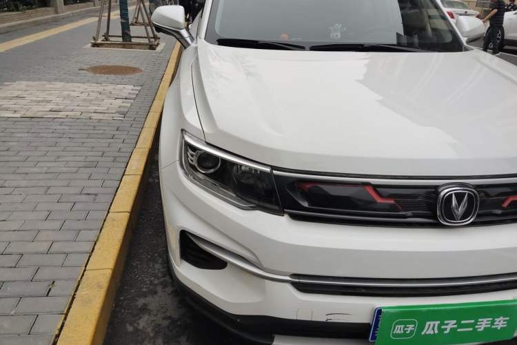 Used CHANGAN CS35PLUS 2019 1.4T DCT Chuanlian Blue Whale Edition Right Front Headlight